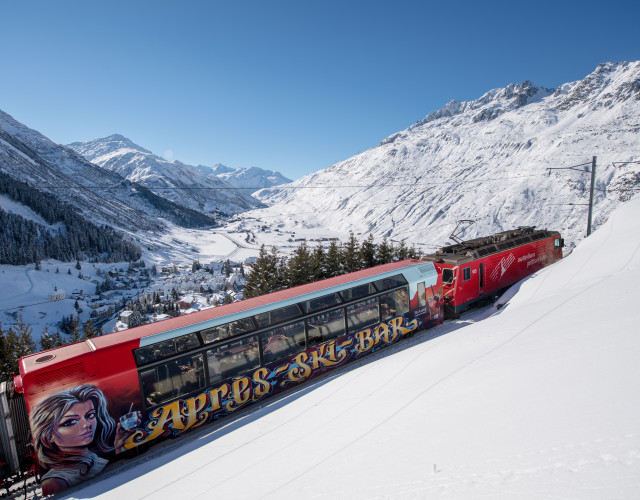 Andermatt_Apres-Ski-Train.jpg