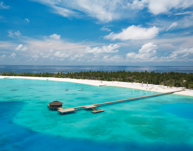 Atmosphere-Kanifushi---arrival-jetty-with-island-zoomed-out-(1)-1755171153.jpg
