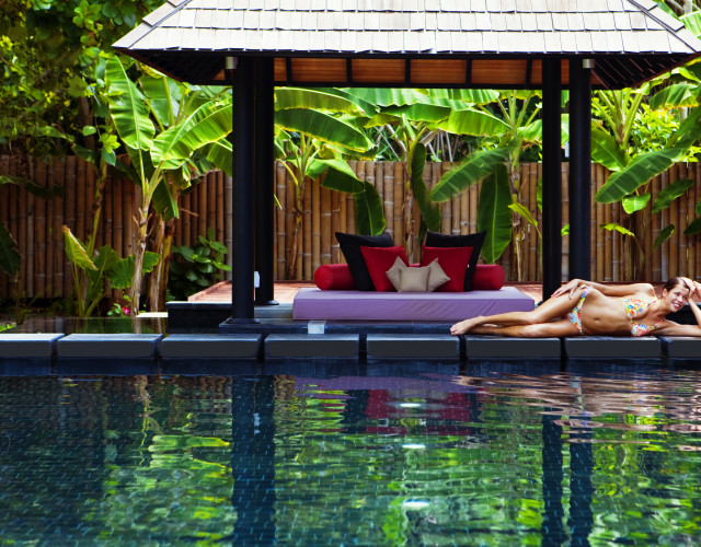 HiltonMaldivesIruFushiCelebrityRetreatPool1.jpg