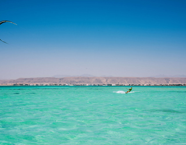 Club_Paradisio_El_Gouna_Osmosis_Water_Sports_KiteSurfing_1-min.jpg