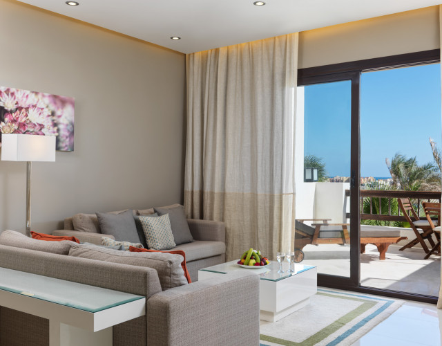 Ancient_Sands_Golf_Resort_and_Residence_El_Gouna_Red_sea_apartment_living_room-web.jpg