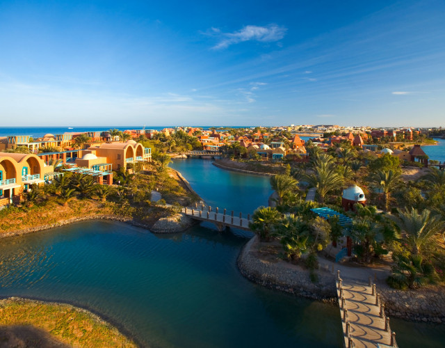 Sheraton_Miramar-El-Gouna_Lagoons_overview_web.jpg