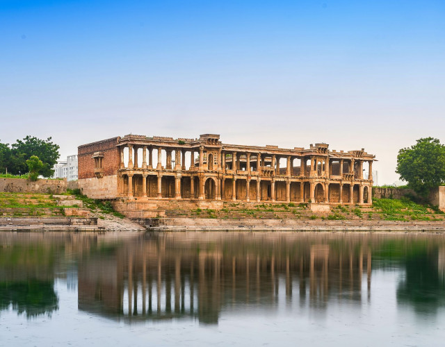 _SS15020-HDR-Edit-2-2---Sarkhej-Roza-,Ahmedabad,-Gujarat.jpg