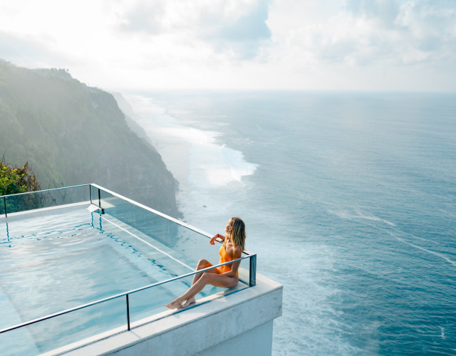 Uluwatu-(1)-web.jpg