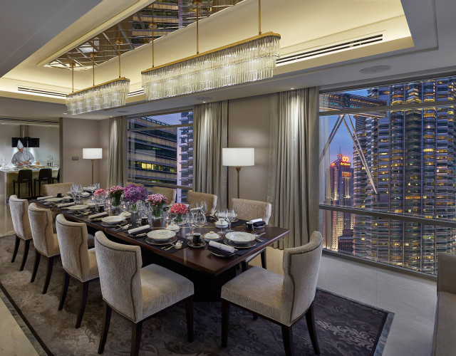 kuala-lumpur-2017-suite-presidential-dining-room.jpg