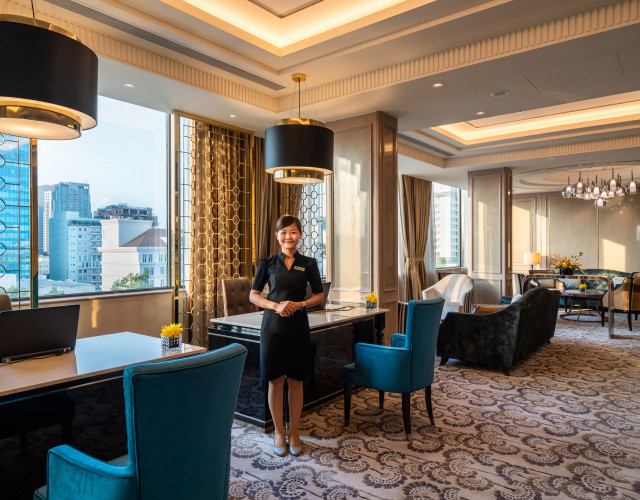 Caravelle_Signature-Lounge-4.jpg