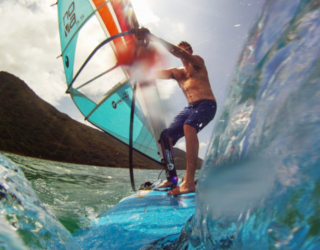 Windsurfing_[7241-LARGE].jpg