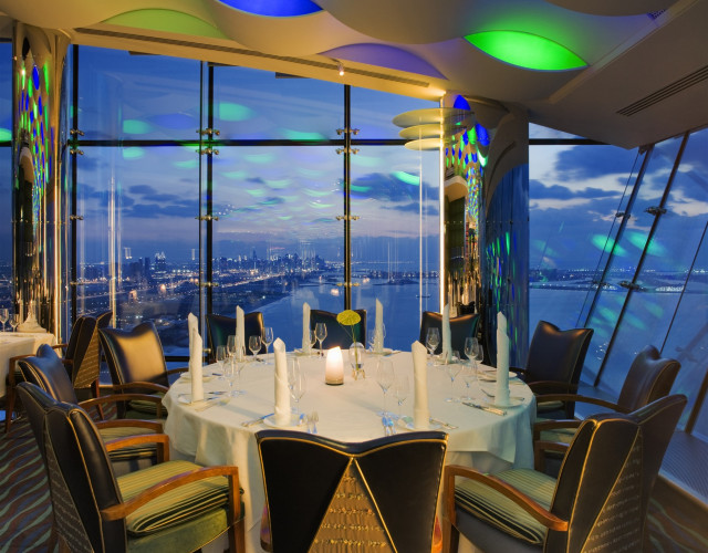 Burj-Al-Arab---Al-Muntaha-Restaurant.jpg