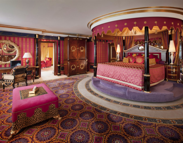 Burj-Al-Arab---Royal-Suite.jpg