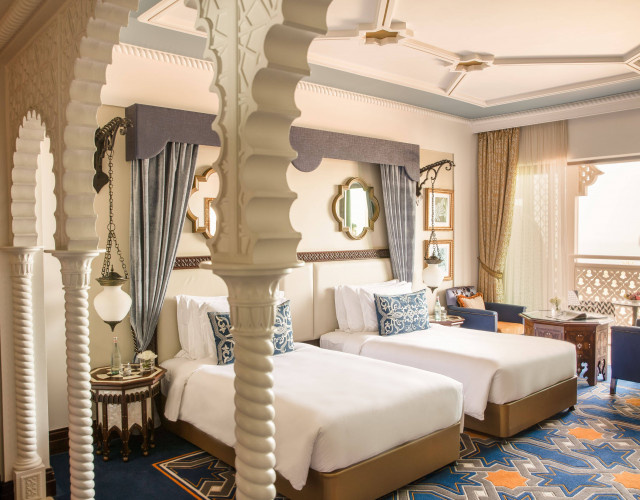 High_resolution_300dpi-Jumeirah-Al-Qasr---Ocean-Deluxe-Room---Twin.jpg