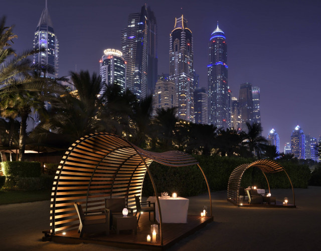 The-Beach-Bar-&-Grill,-VIP-Beach-Gazebos,-The-Palace,-One&Only-Royal-Mirage,-Dubai-(2).JPG