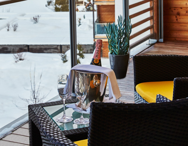 JPEG_Kempinski-Das-Tirol_Balcony-web.jpg