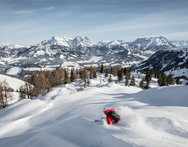 winter-in-kitzbuehel_12540_5_958758a3854ba5124d7552fc546bc688.jpg