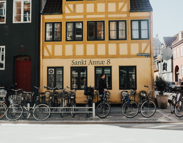 Copenhagen-christianshavn-sankt-annae-gade_(c)Malin-Poppy-Darcy-Morner-web.jpg