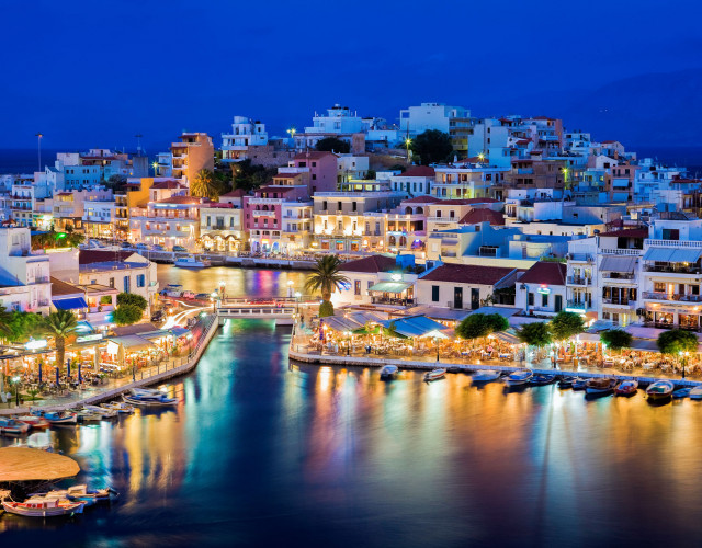 DC_AroundTheCove_AgiosNikolaos_01-web.jpg