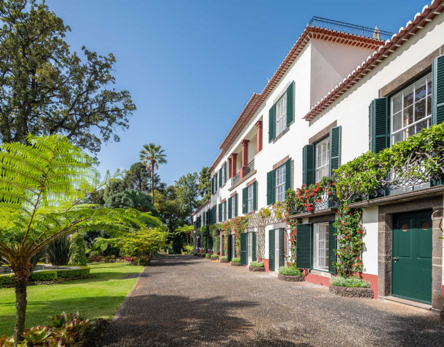 6.-THE-1750-OLD-MANOR-HOUSE-@-JARDINS-DO-LAGO-2019__web.jpg