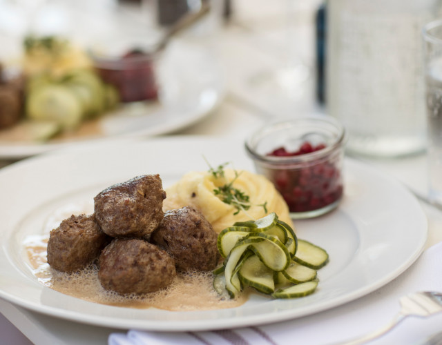 tina_stafren-swedish_meatballs-7520-7.jpg