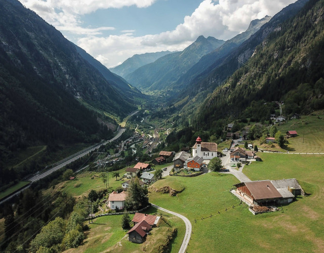 Photokleinformat-3_2-Gurtnellen-Dorf.jpg