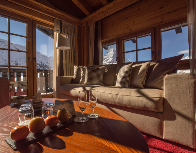 Zermatt-Riffelalp-room-(5).jpg