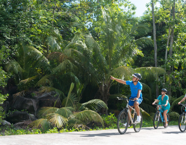 ephelia-seychelles-2016-bicycling.jpg