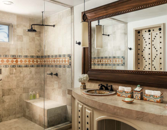 OO_Palmilla_Accommodation_Prem1736_OceanFront_Bathroom_4418_MASTER_Small.jpg