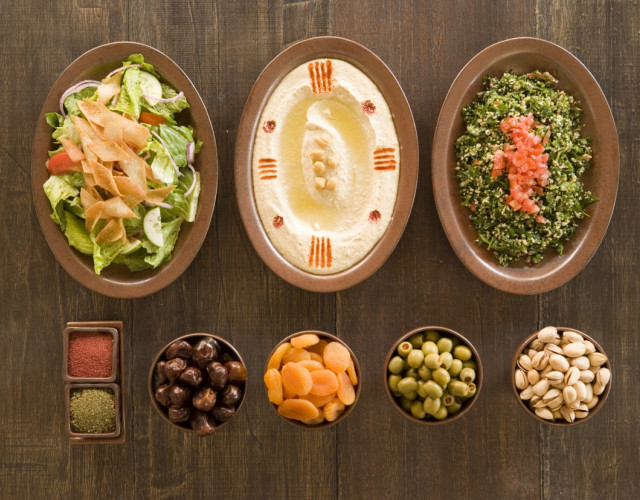 Mezze_on_table_[5633-LARGE].jpg