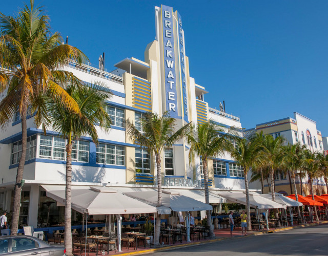 Breakwater-Hotel-facade-(1).jpg