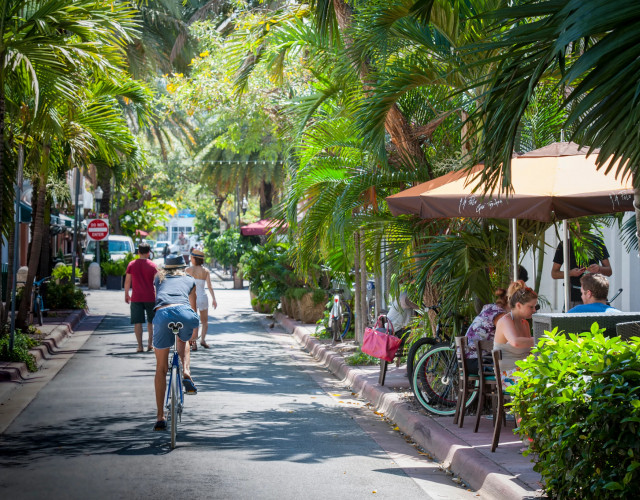 Espanola-Way-woman-riding-her-bike.jpg